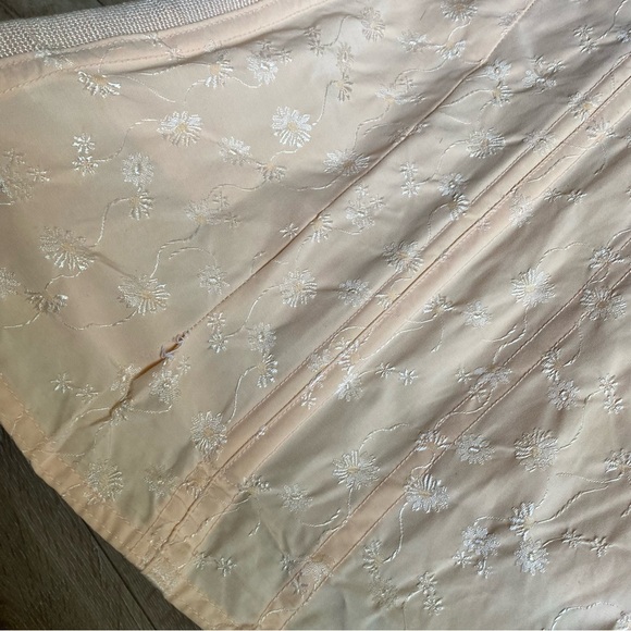 Vintage 1930s corselet girdle | 30s embroidered one piece shapewear Victorian - Picture 10 of 16